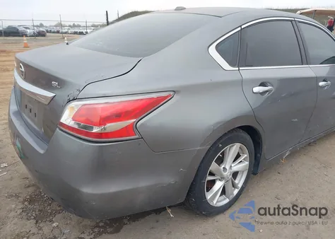 2015 Nissan Altima 2.5/2.5 S/2.5 Sl/2.5 Sv from USA, damaged, VIN 1N4AL3AP4FC415683